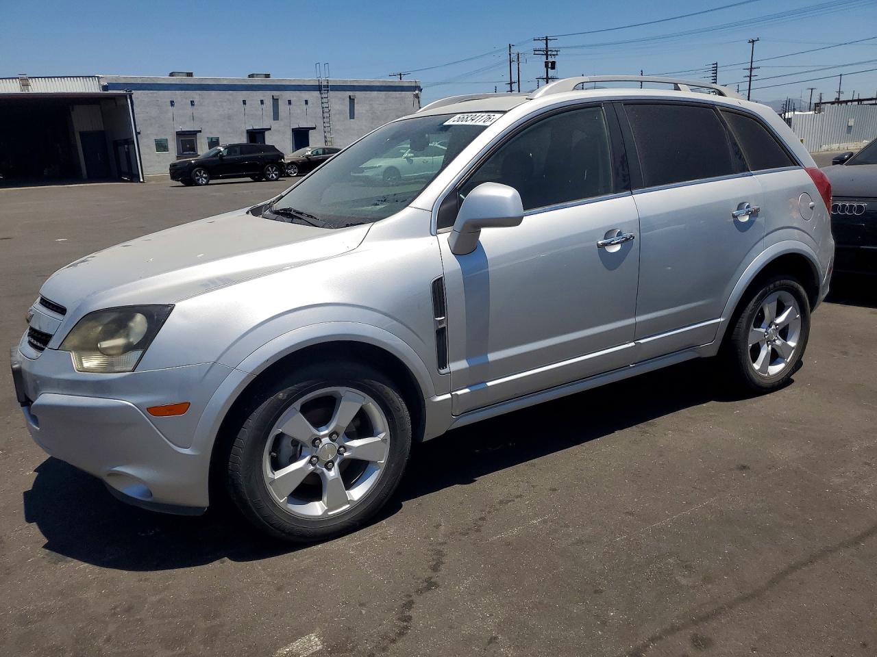 Salvage Chevrolet Captiva Image
