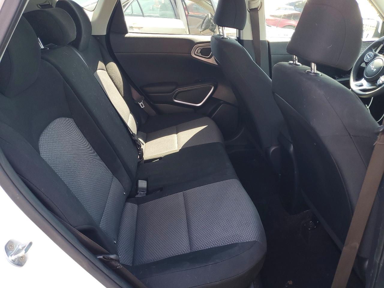 Kia Soul Lx