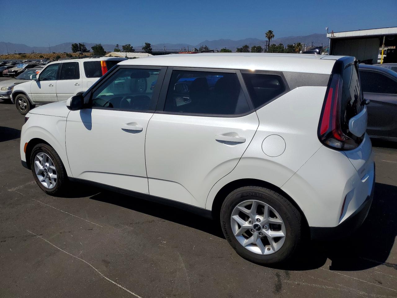 Kia Soul Lx