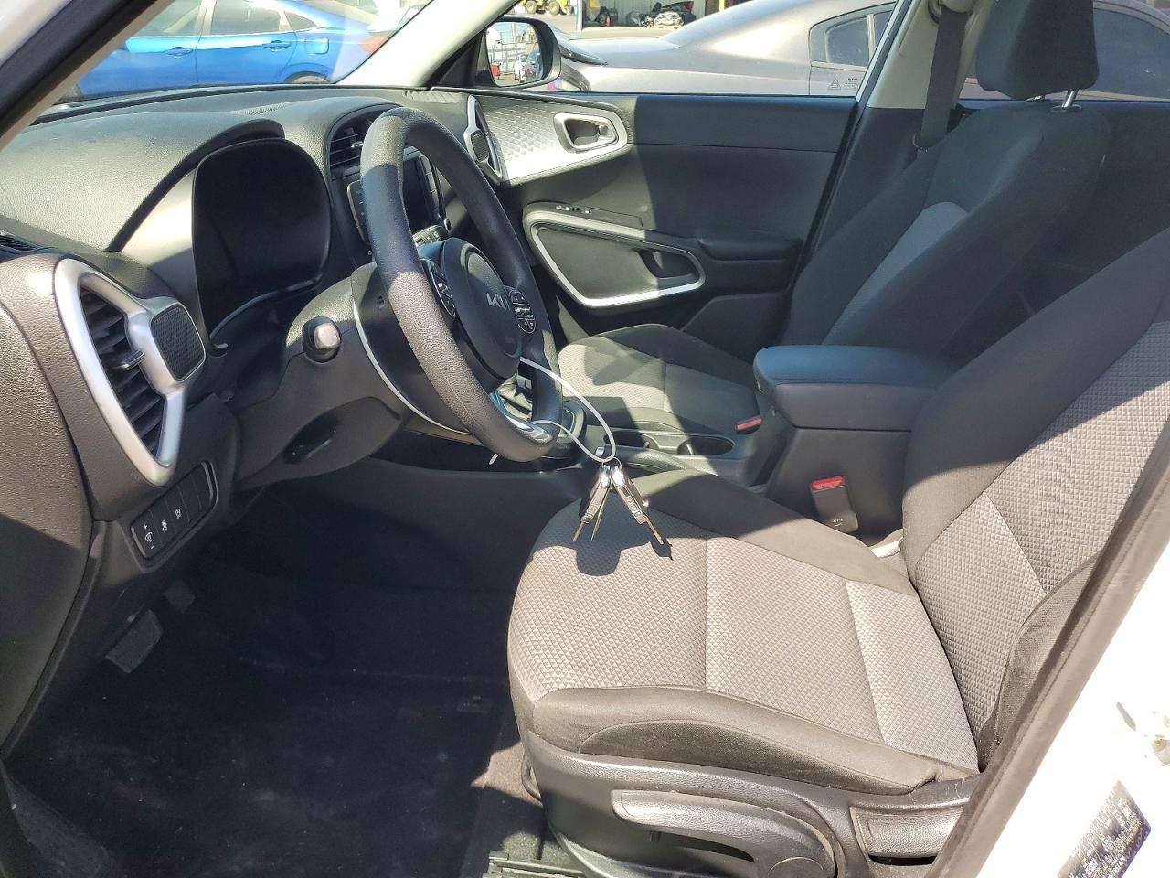 Kia Soul Lx