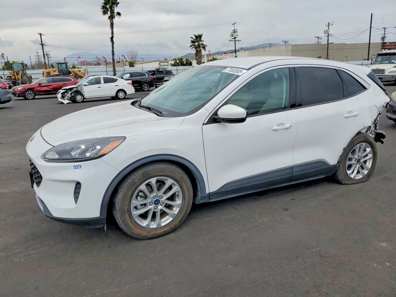 Salvage Ford Escape Image