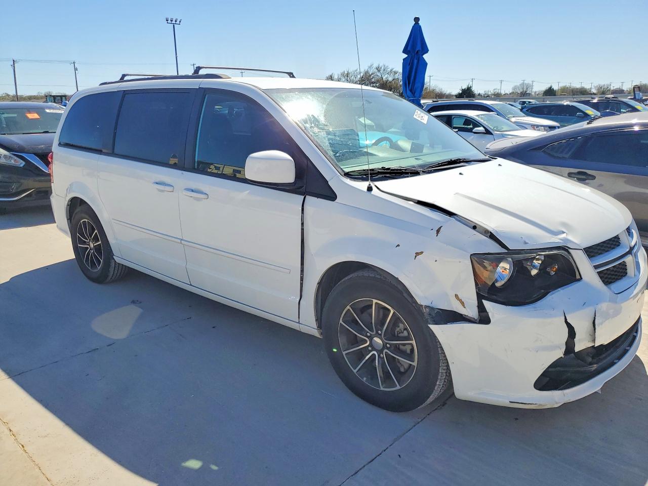Dodge Caravan R