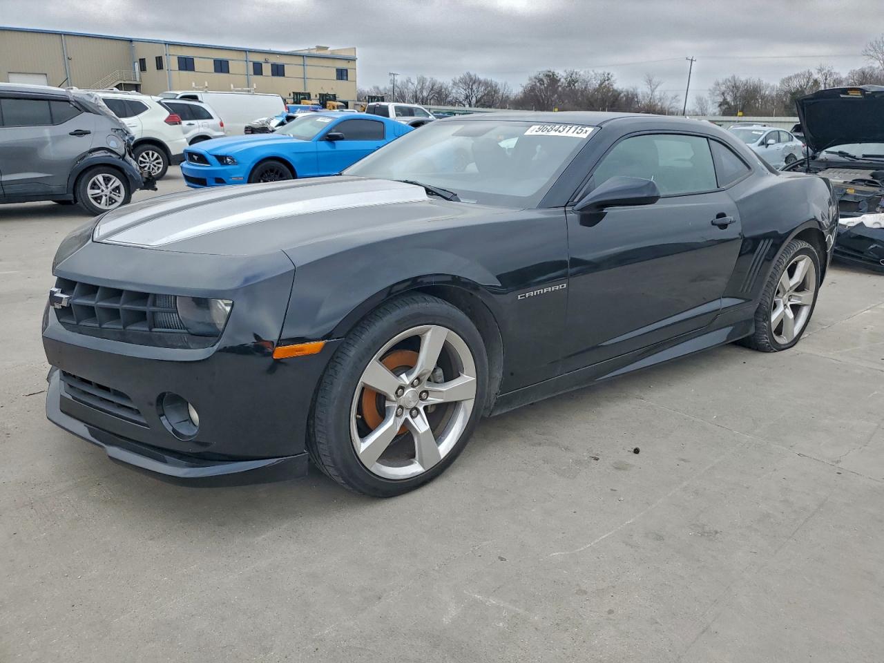 Salvage Chevrolet Camaro Image