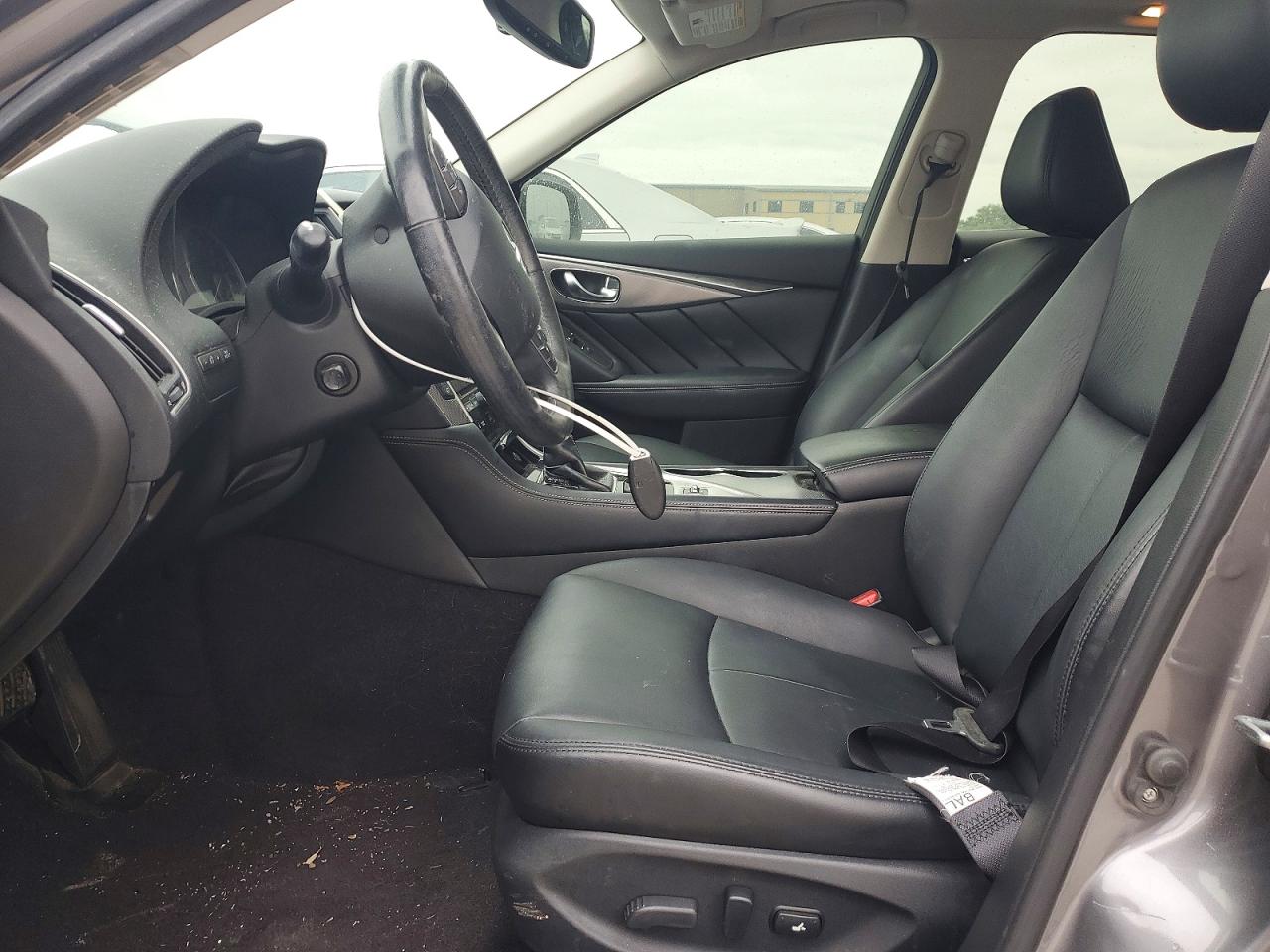 INFINITI Q50 3.0t Premium