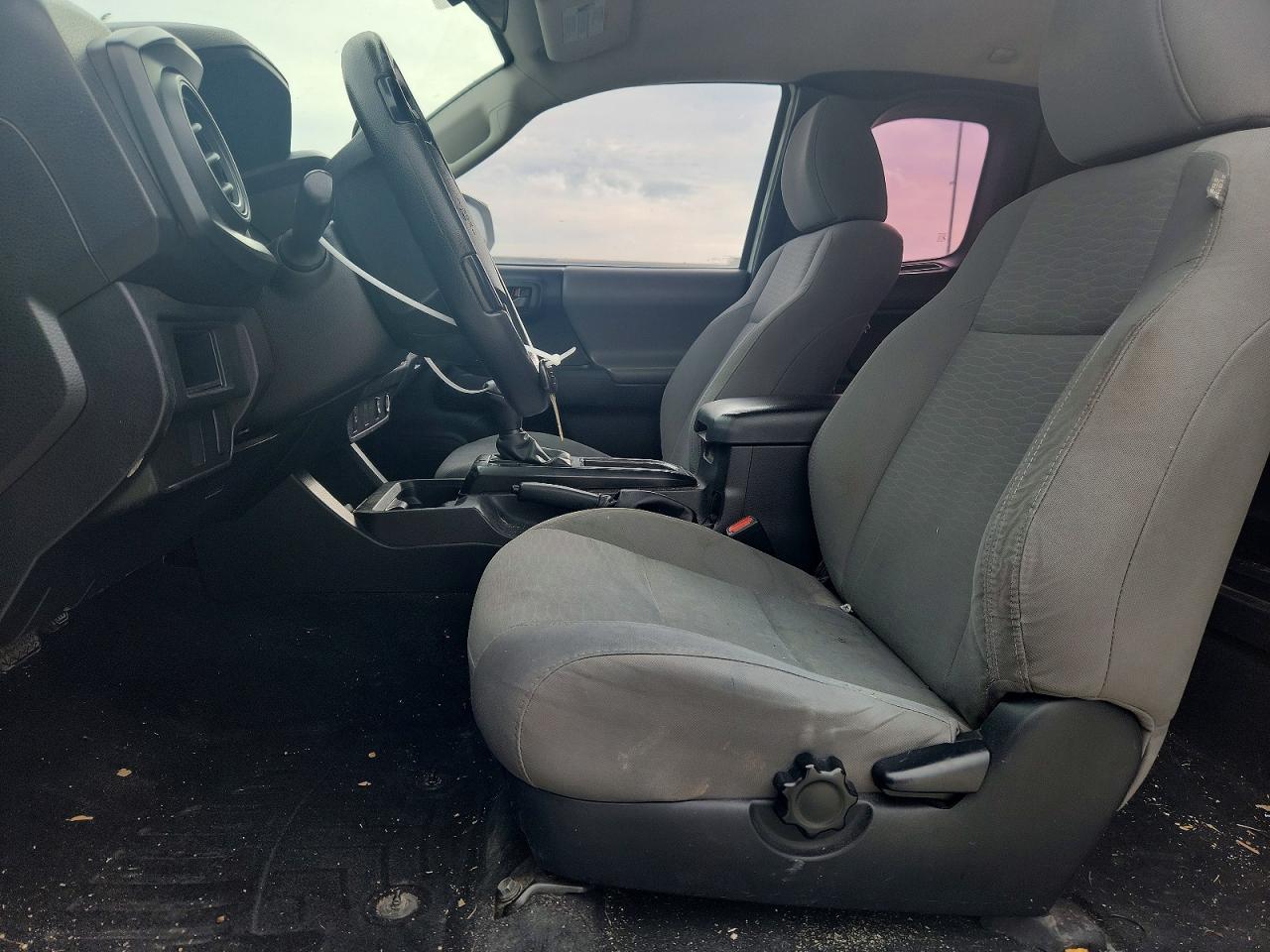 Toyota Tacoma Sr