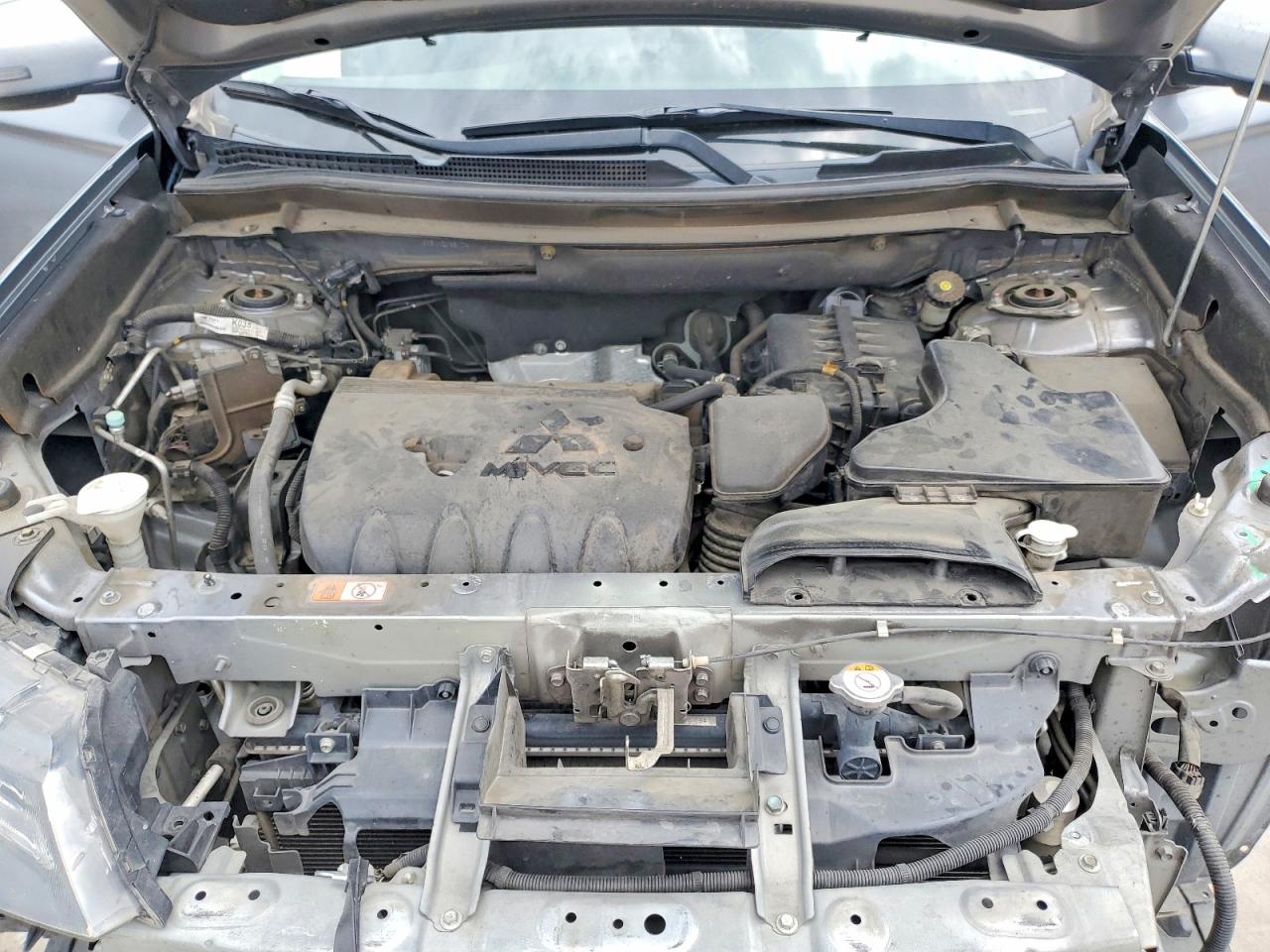 Mitsubishi Outlander Se