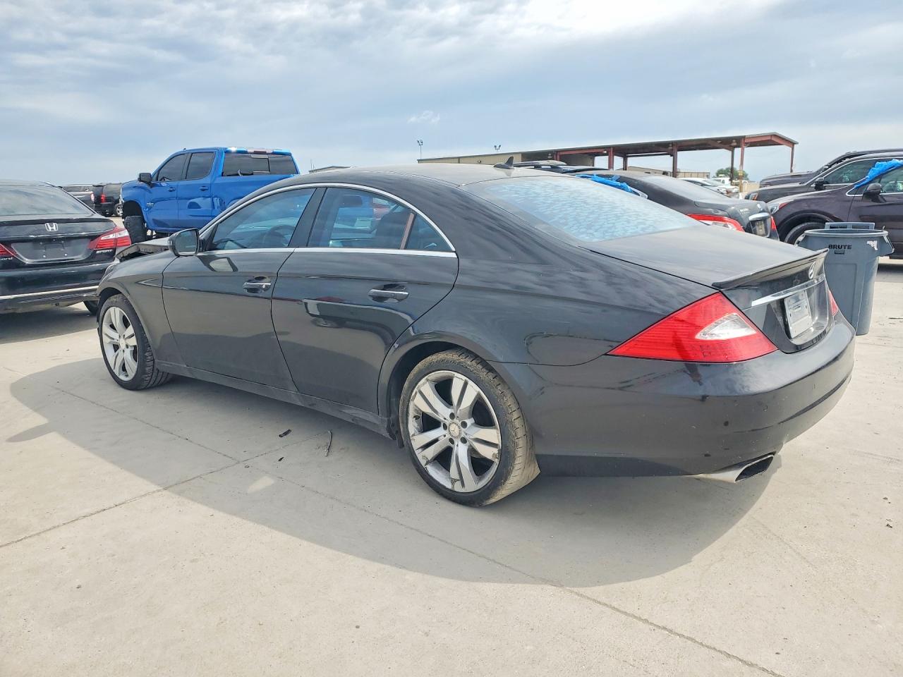 Mercedes-Benz Cls-class 550