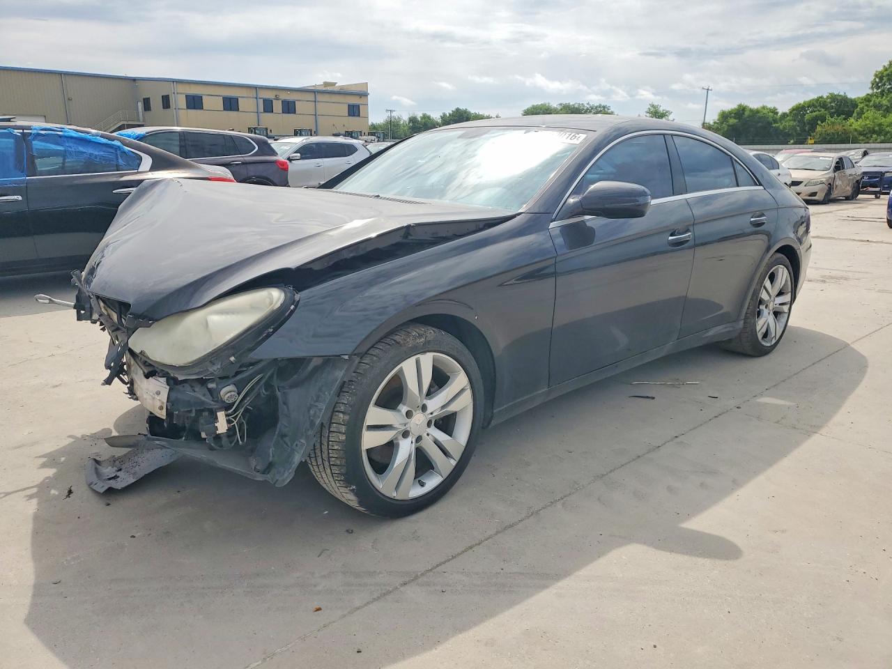 Salvage Mercedes-Benz Cls-class Image