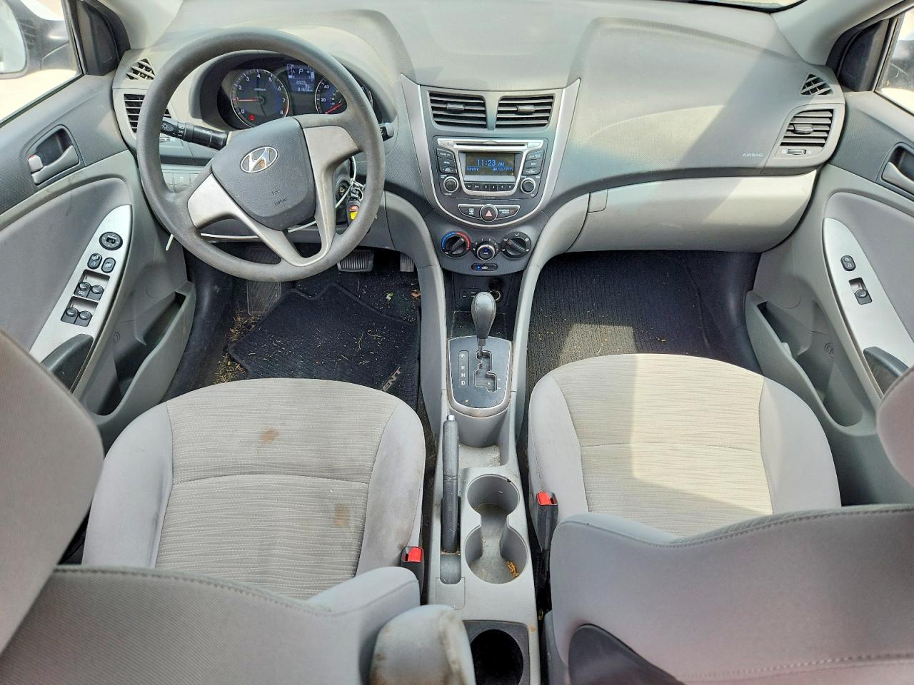 Hyundai ACCENT Se