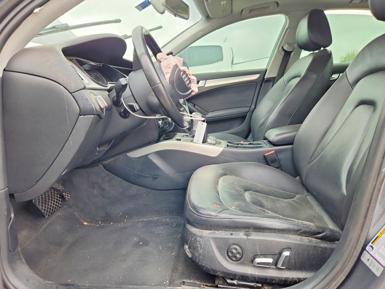 Audi A4 Premium S-line