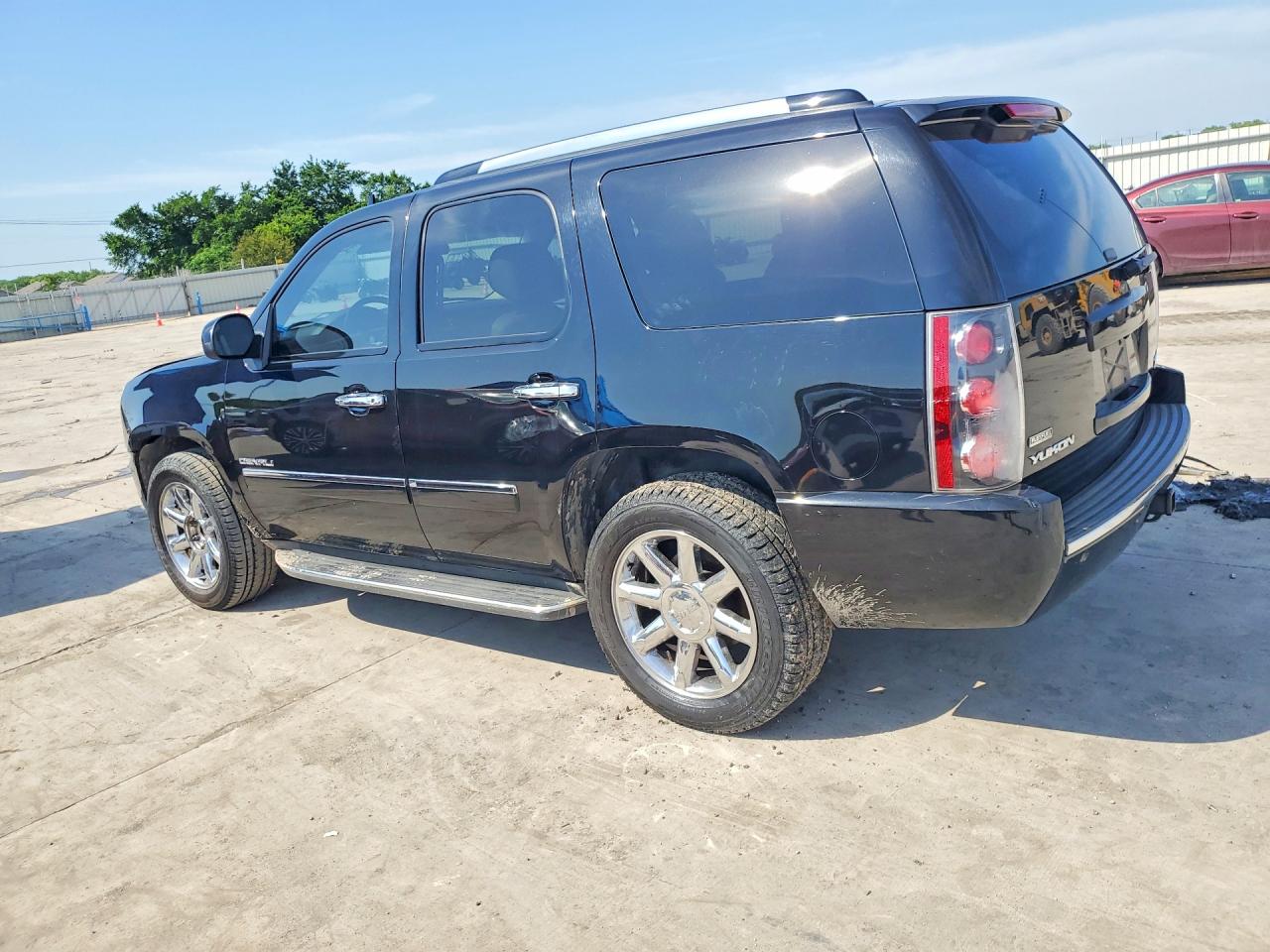 GMC Yukon Denali