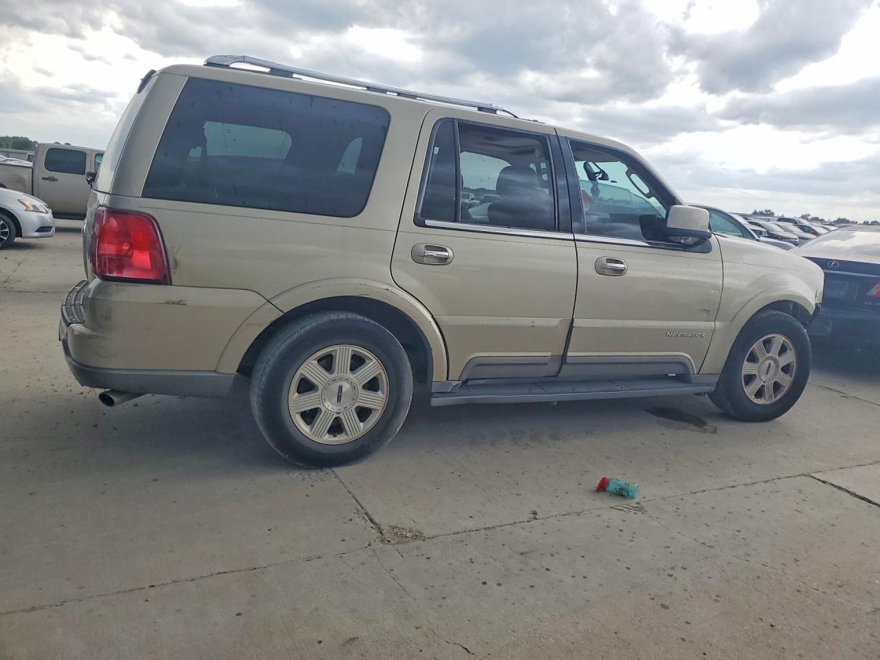Lincoln Navigator