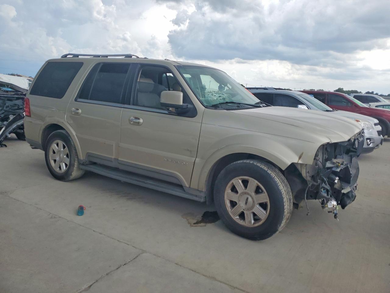 Lincoln Navigator