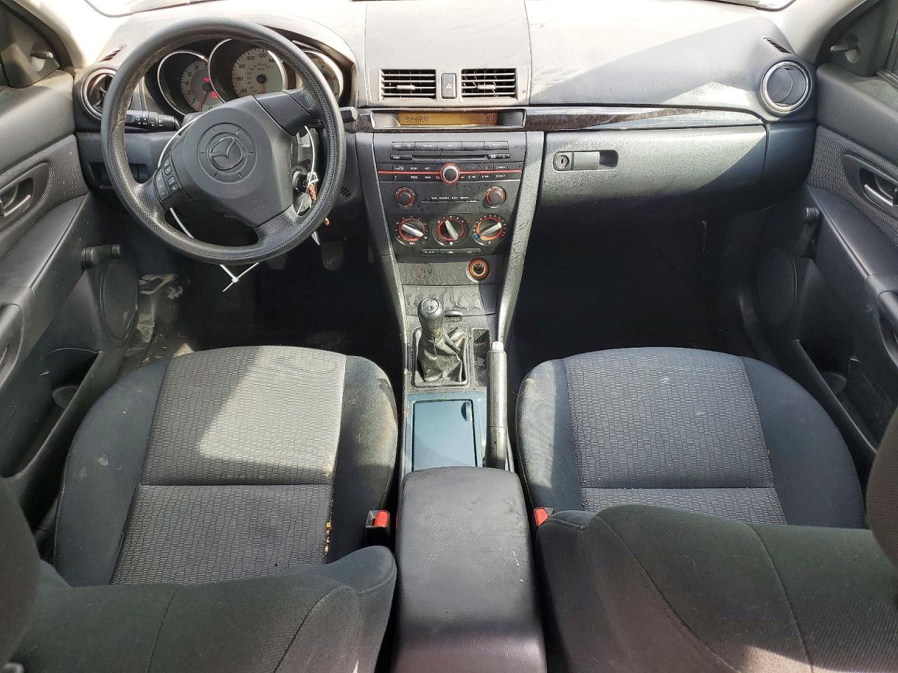 Mazda 3 I