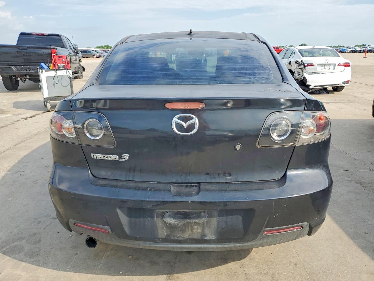 Mazda 3 I