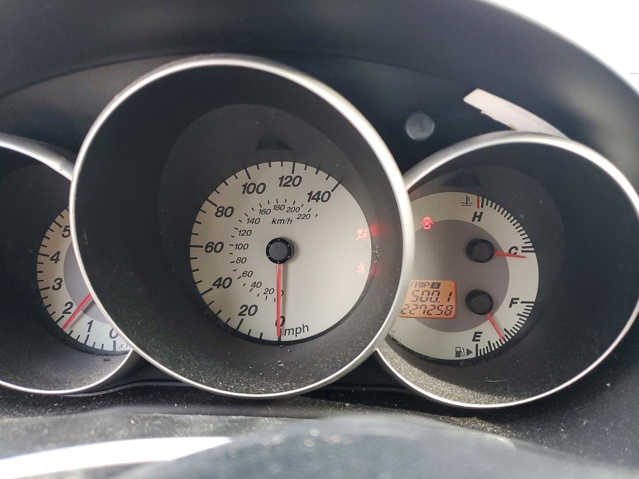 Mazda 3 I