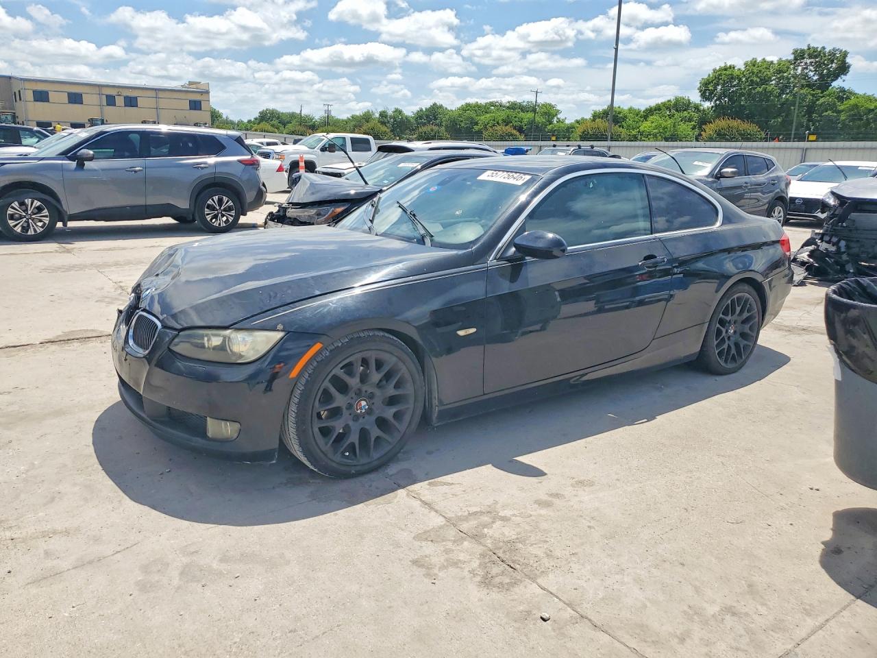 Salvage BMW 3 Series Image
