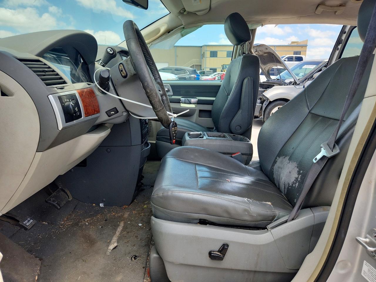 Chrysler Minivan Touring