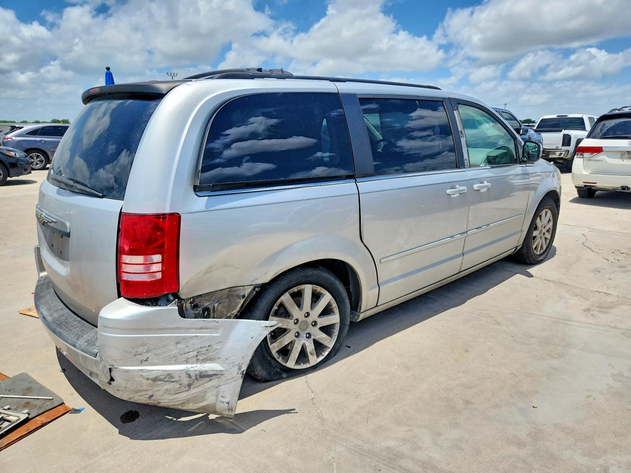 Chrysler Minivan Touring