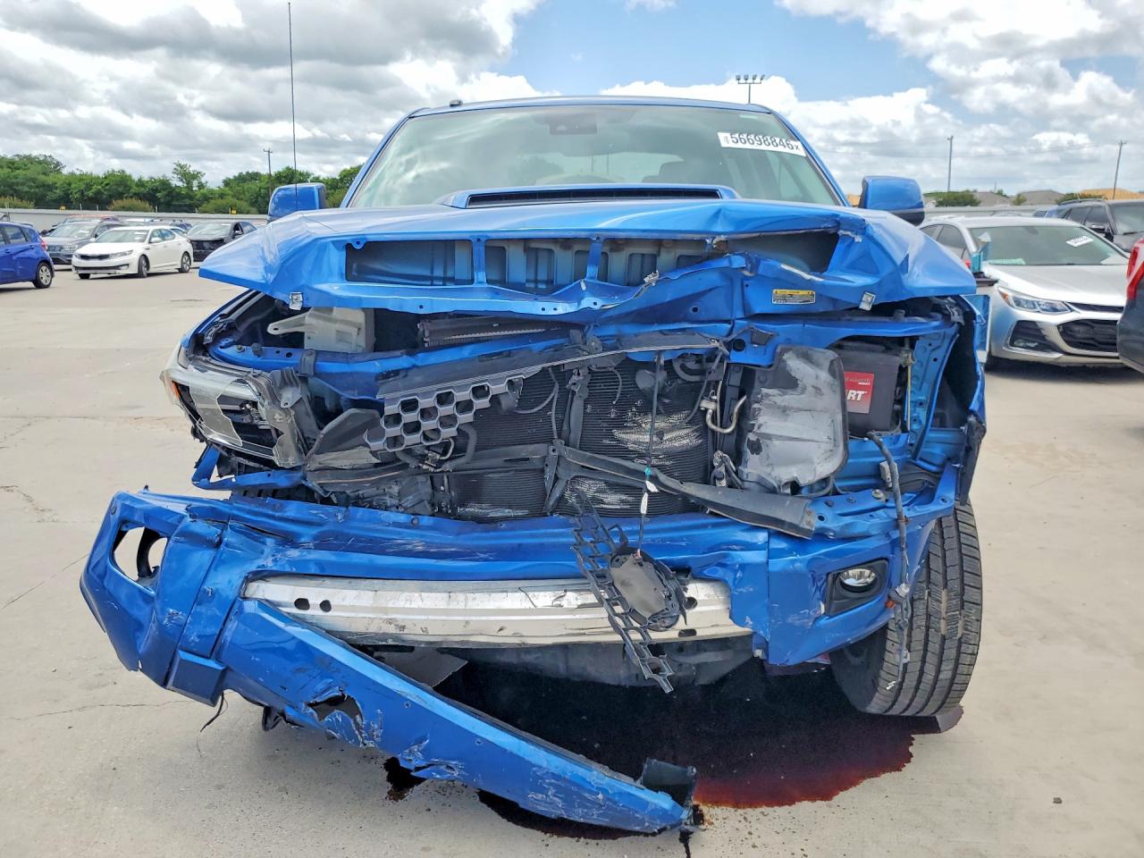 Toyota Tundra Crewmax Sr5