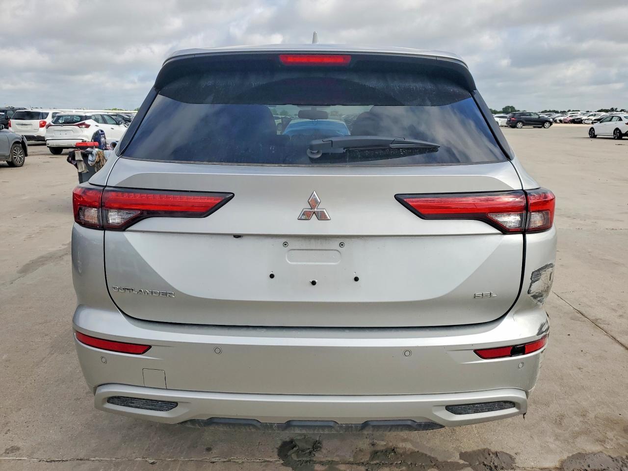 Mitsubishi Outlander Sel