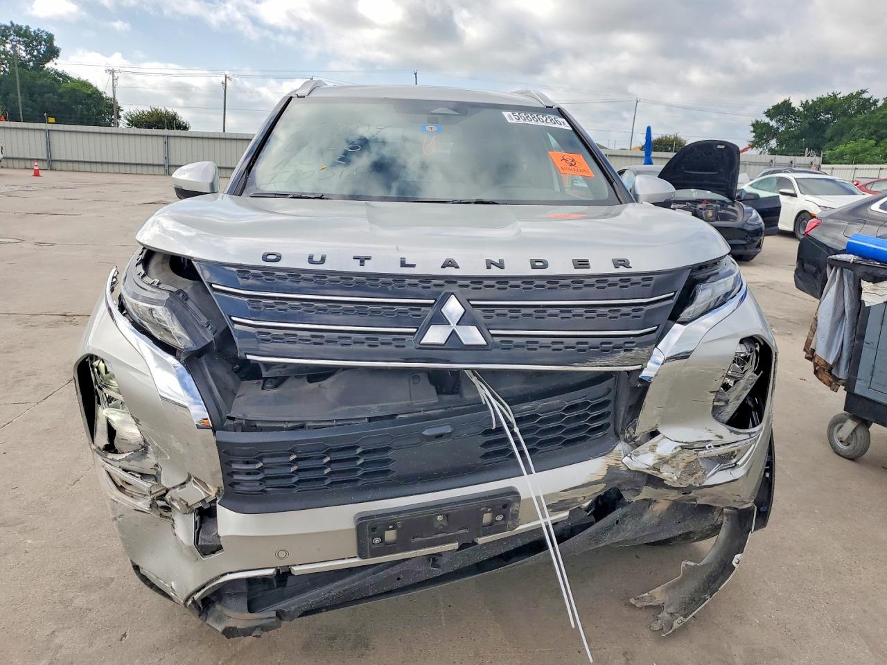 Mitsubishi Outlander Sel