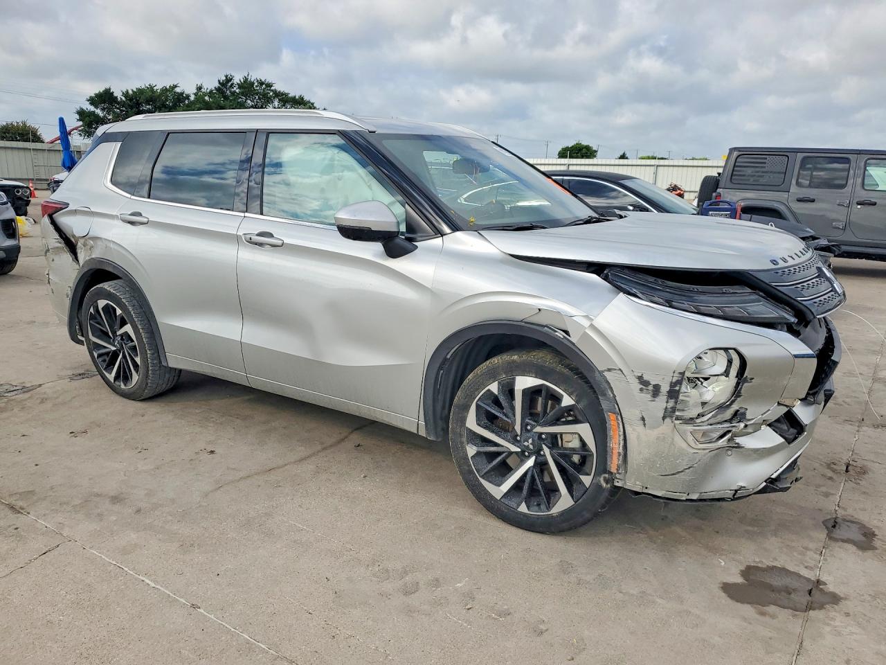 Mitsubishi Outlander Sel