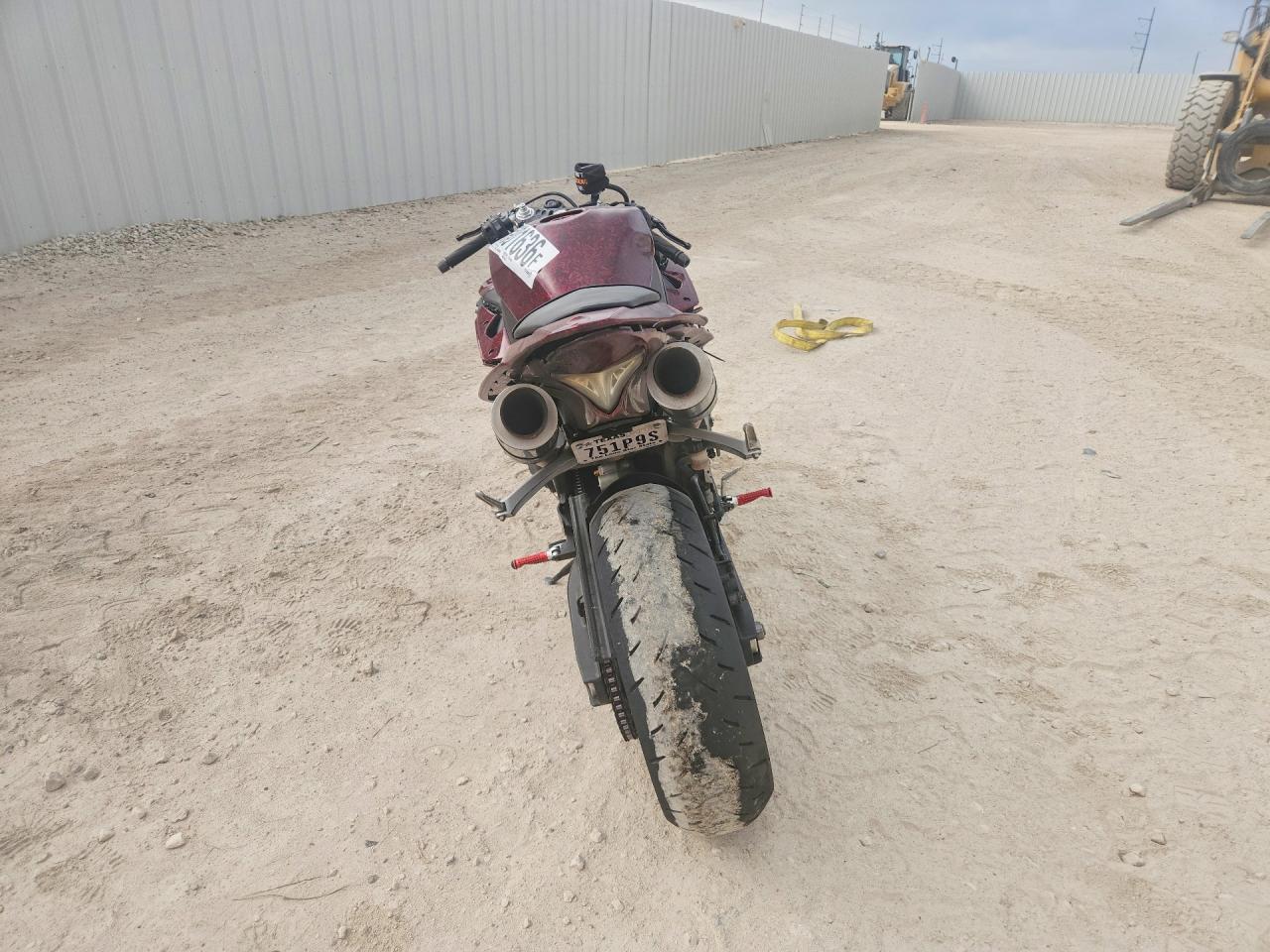 Yamaha Yzf1000 C