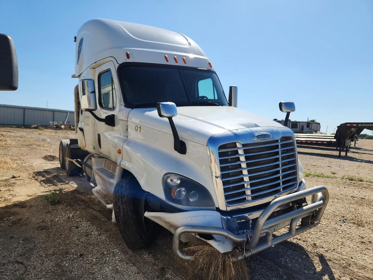 Salvage Freightliner Cascadia 125 Image