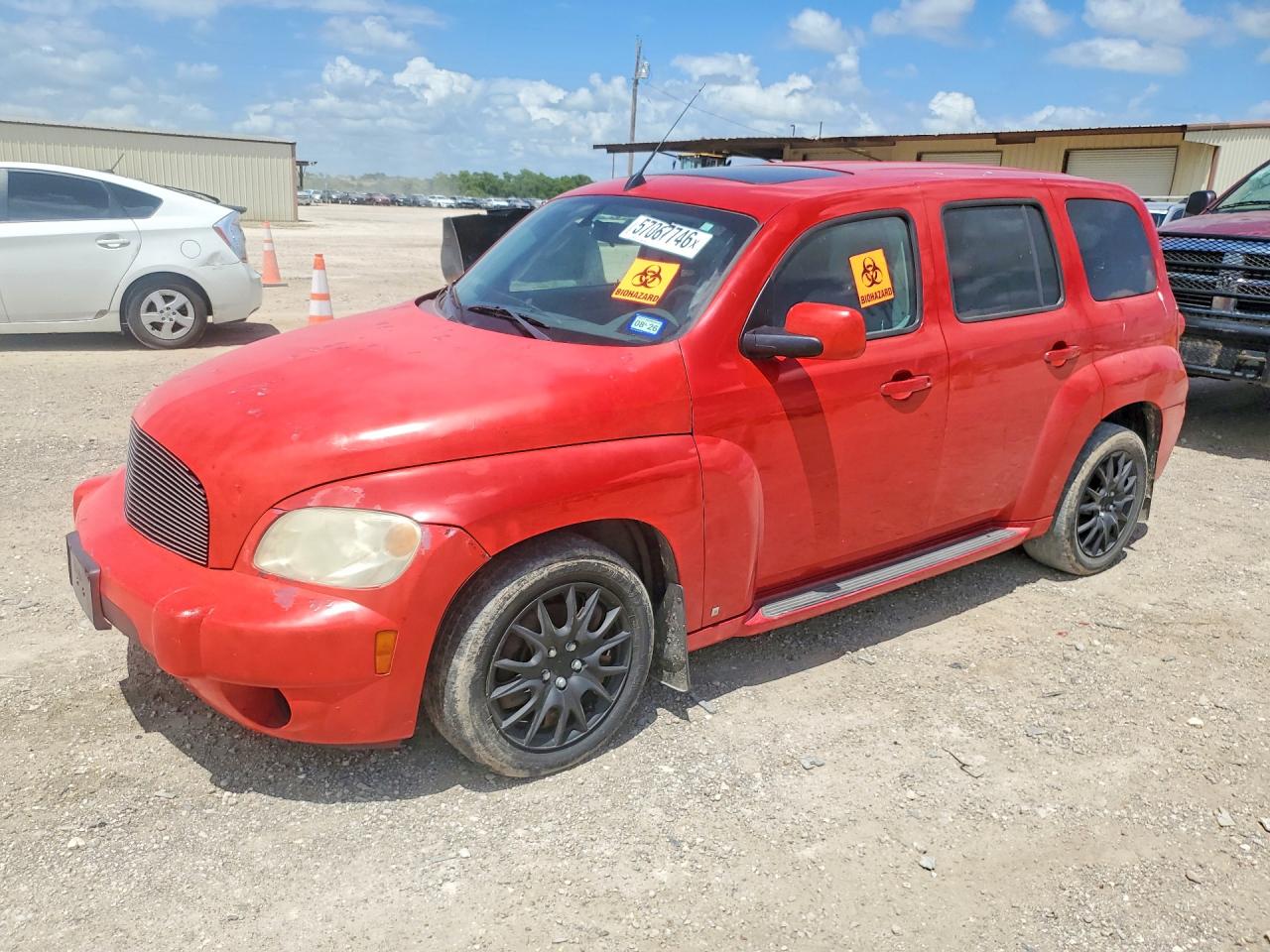 Salvage Chevrolet HHR Image