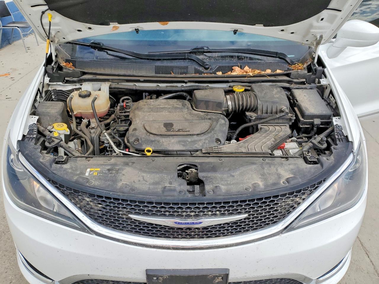 Chrysler Pacifica Touring L