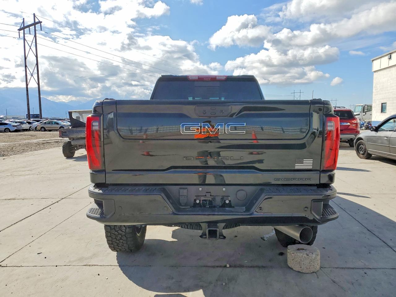 GMC Sierra K3500 Denali Ultimate