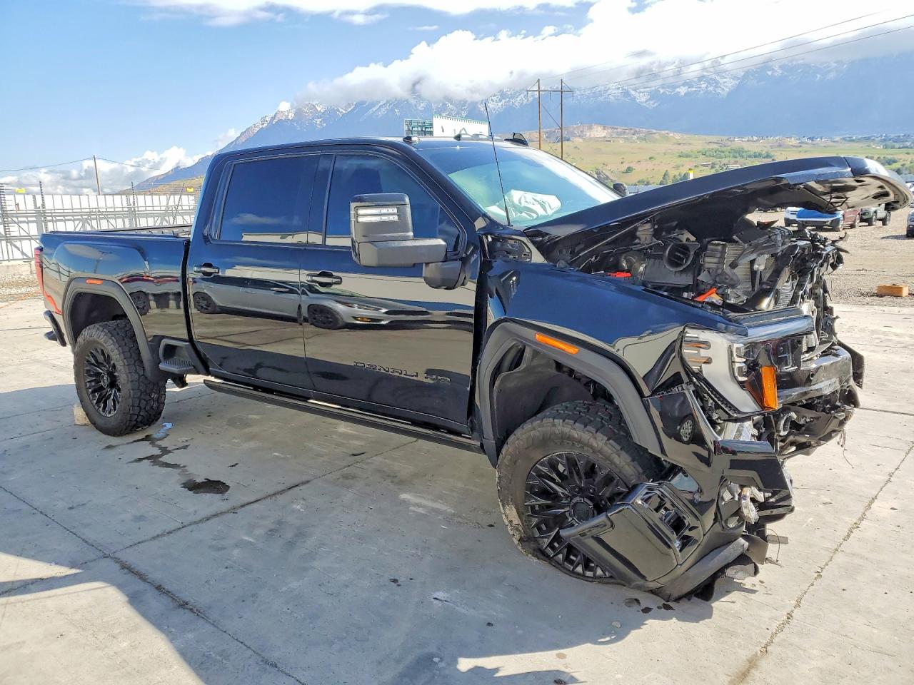 GMC Sierra K3500 Denali Ultimate