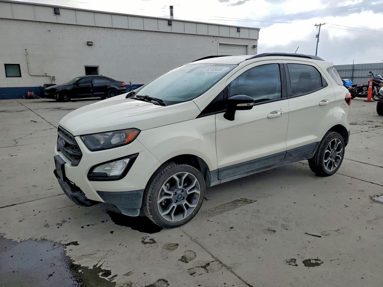 Salvage Ford EcoSport Image