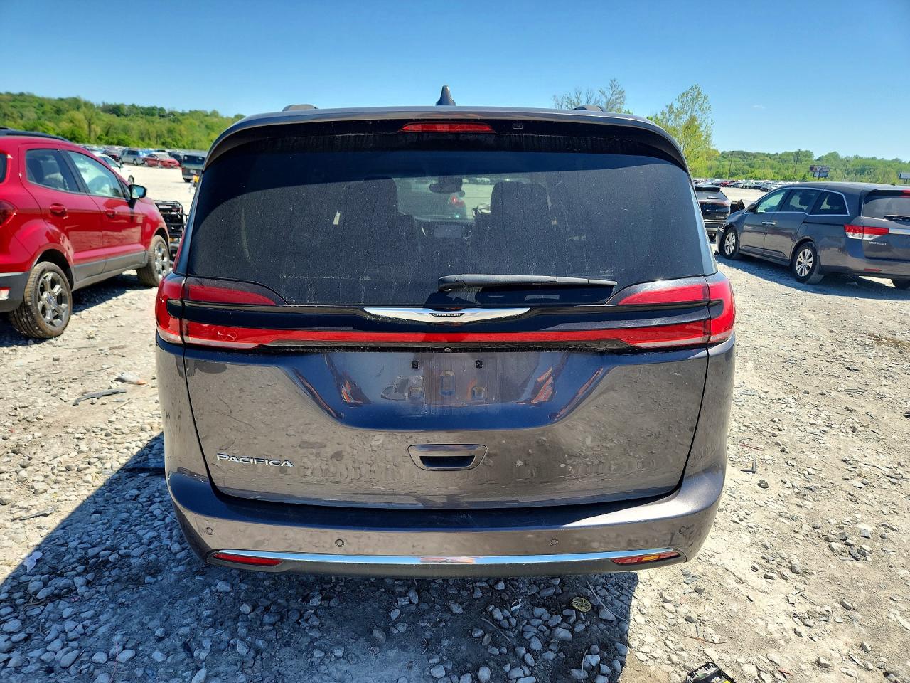 Chrysler Pacifica Touring L