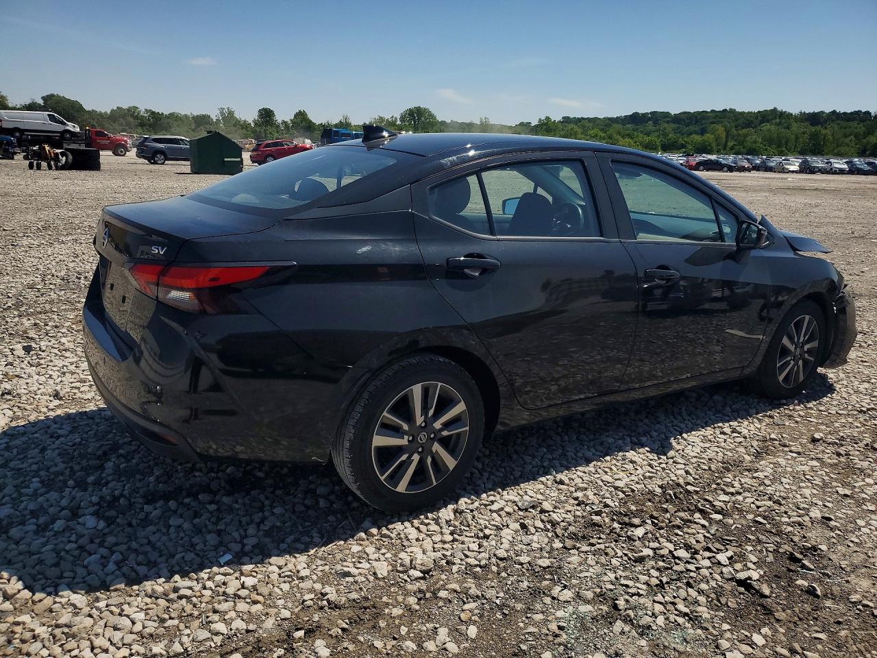 Nissan Versa Sv