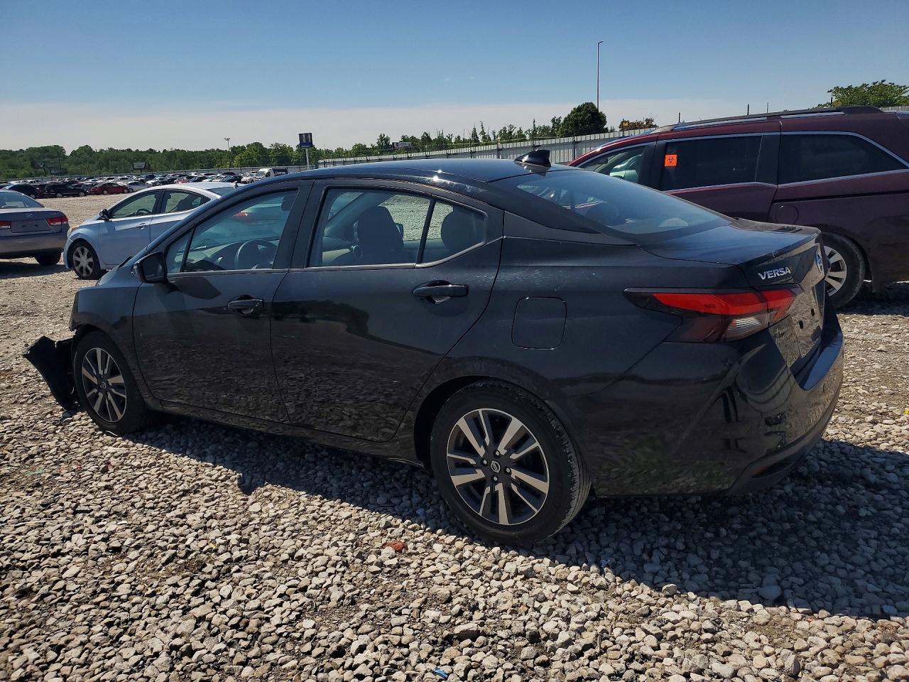 Nissan Versa Sv