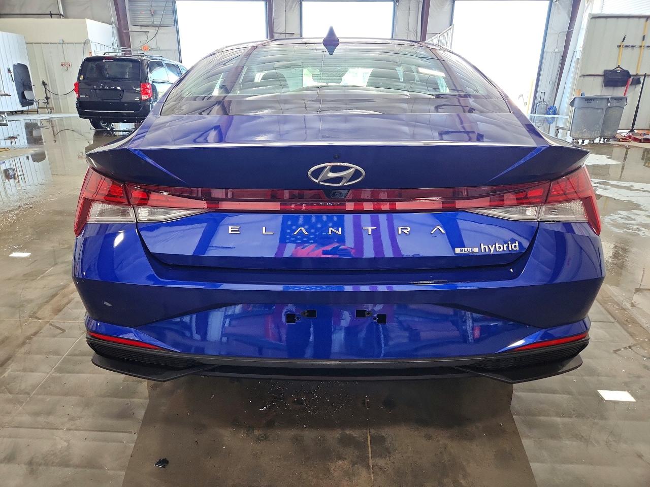 Hyundai ELANTRA Blue