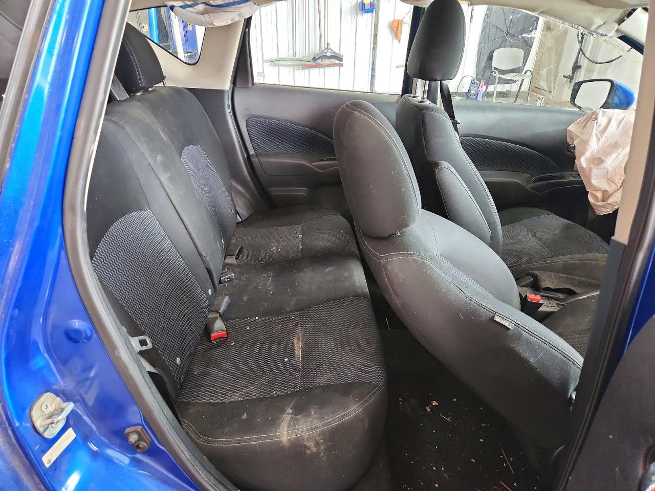 Nissan Versa Sv