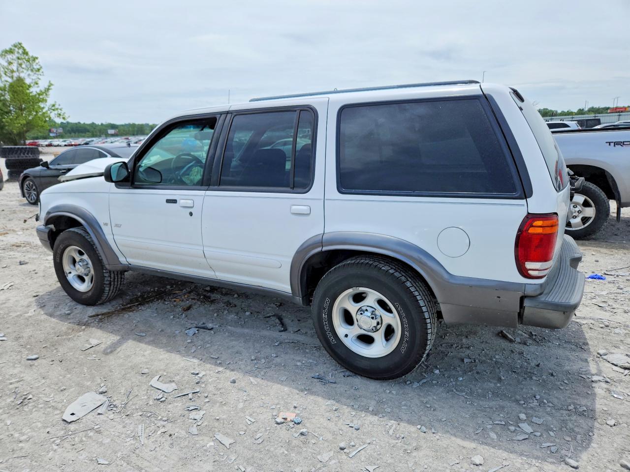 Ford Explorer Xlt