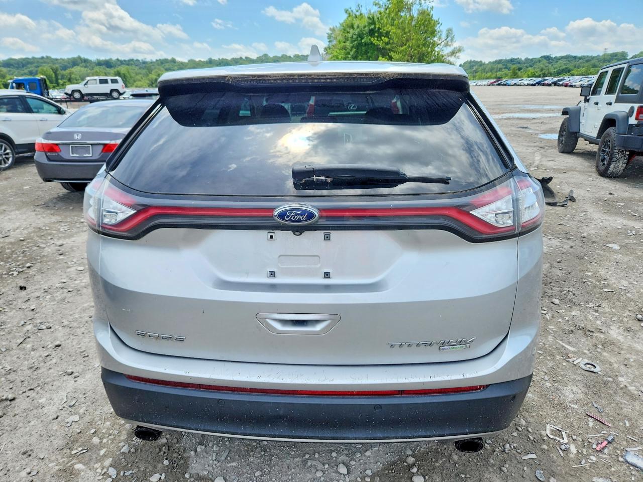 Ford Edge Titanium