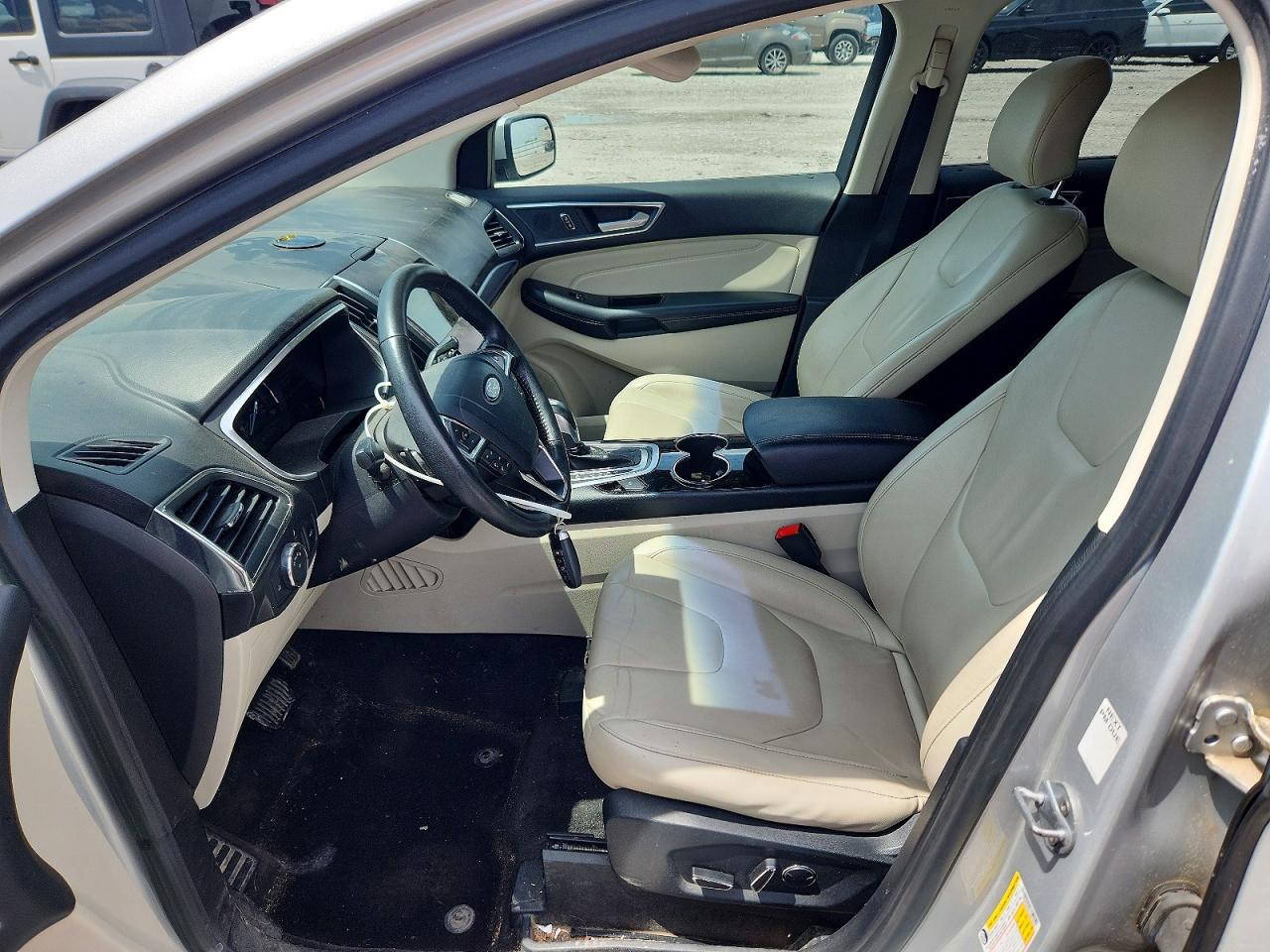 Ford Edge Titanium