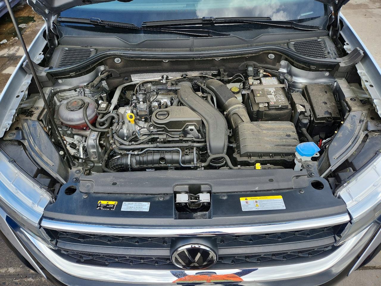 Volkswagen Taos S