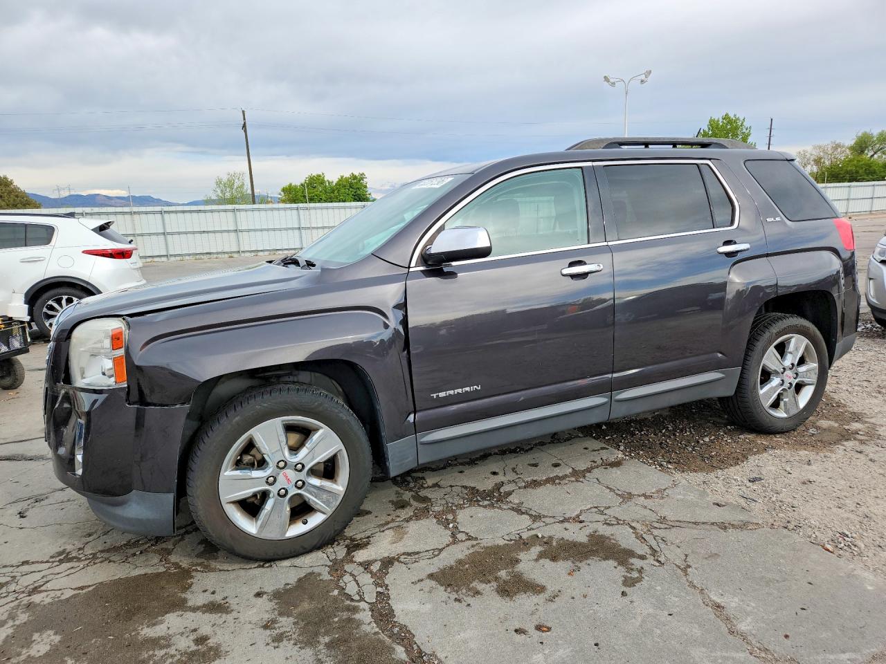 Salvage GMC Terrain Image
