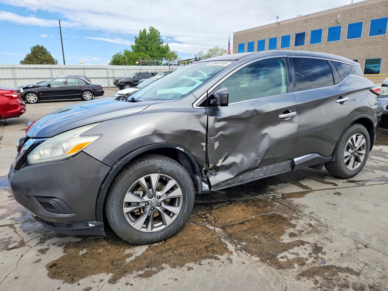 Salvage Nissan Murano Image