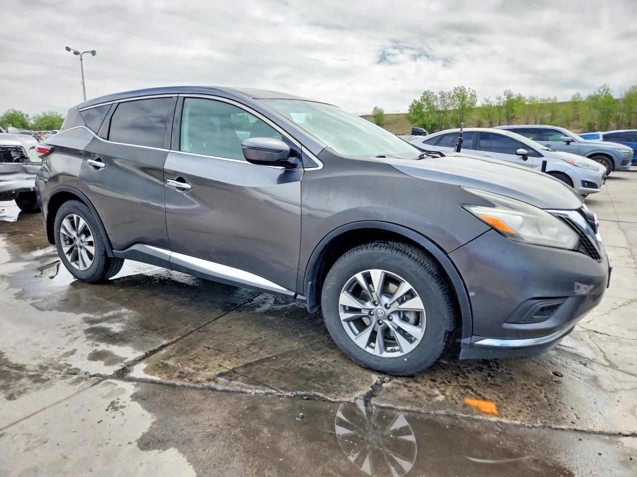 Nissan Murano S