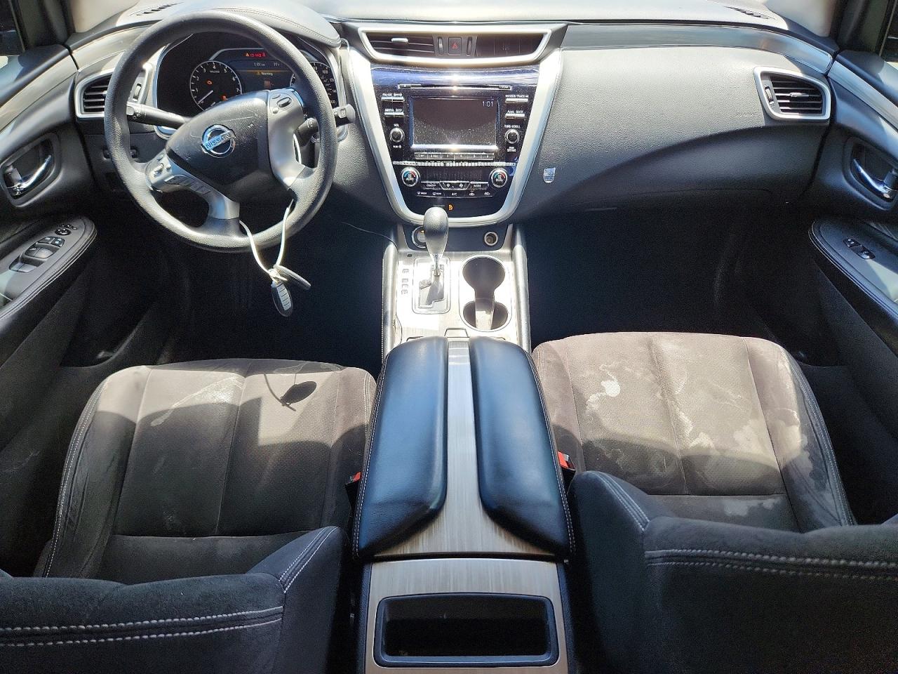 Nissan Murano S