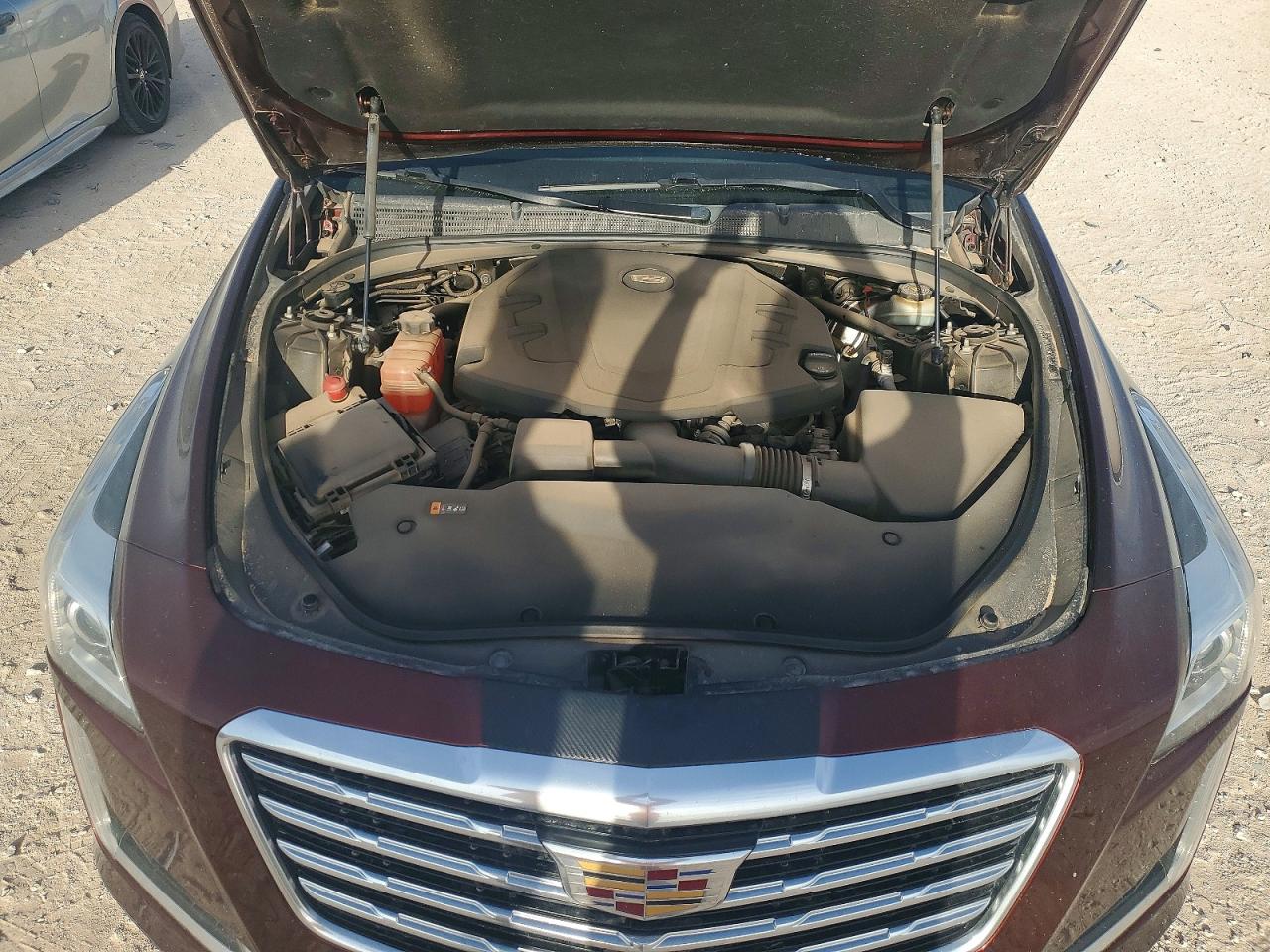 Cadillac CTS Luxury