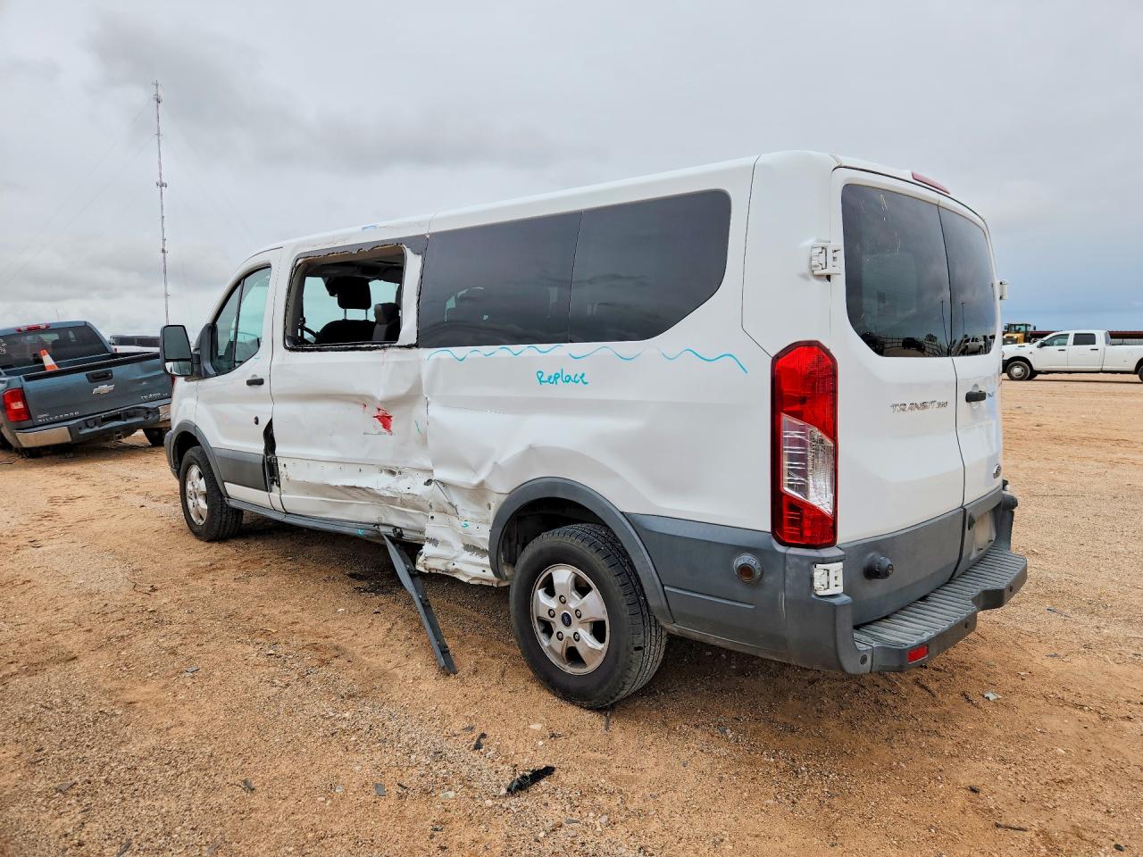 Ford Transit T-350
