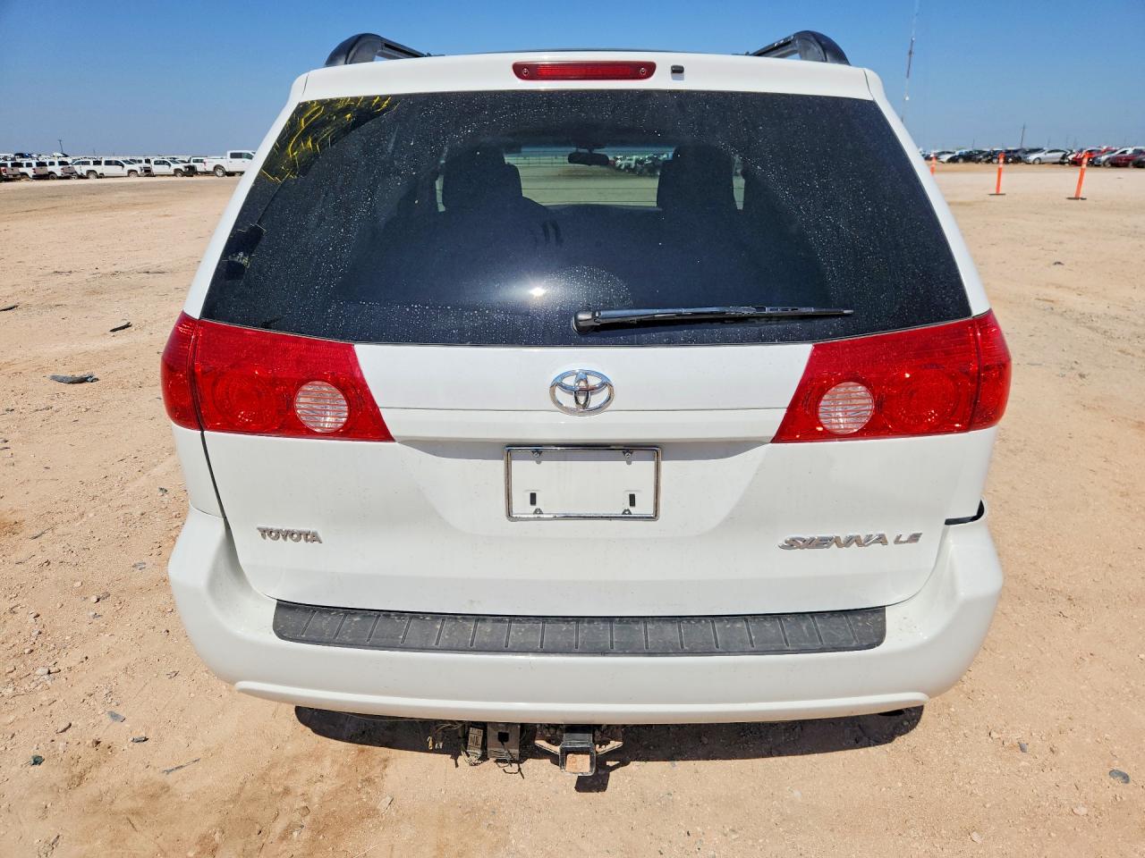 Toyota Sienna Le 7-passenger
